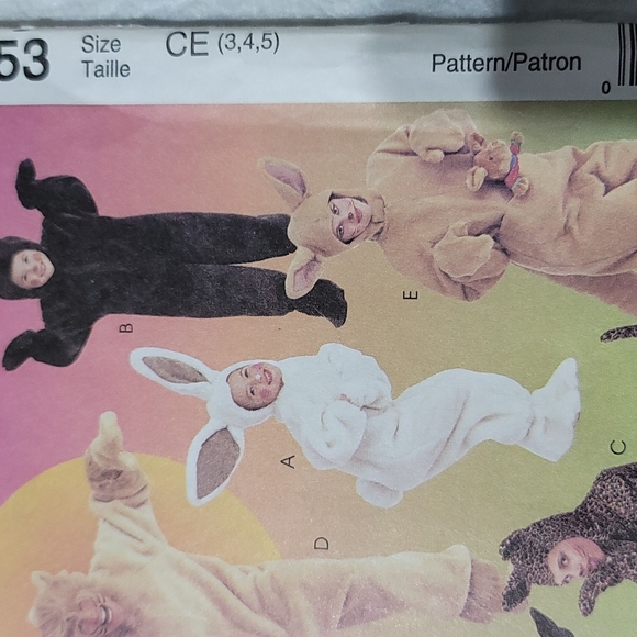 McCall's Costumes..5 Costumes - Picture 3 of 6